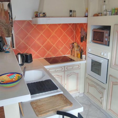 Romans-Sur-Isere, Maison De Rue En Centre Ancien Екстер'єр фото